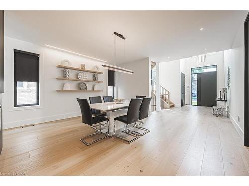 135 Eleanor Avenue, Hamilton, ON - Indoor Photo Showing Dining Room