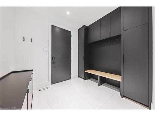 135 Eleanor Avenue, Hamilton, ON - Indoor Photo Showing Other Room