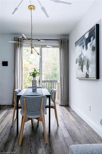 30-290 Barton Street W, Hamilton, ON - Indoor Photo Showing Dining Room