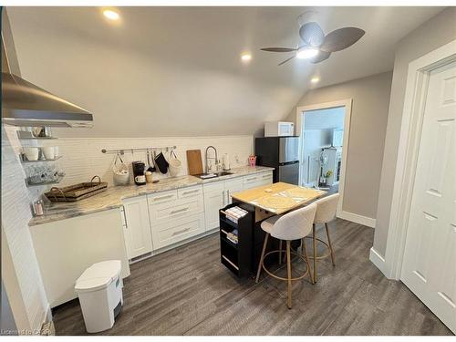 691 Wilson Street, Hamilton, ON - Indoor