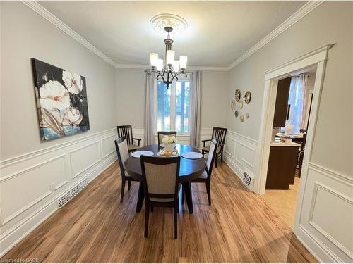 691 Wilson Street, Hamilton, ON - Indoor Photo Showing Dining Room