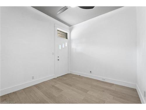 200 East Avenue N, Hamilton, ON - Indoor Photo Showing Other Room