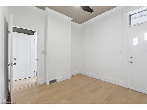 200 East Avenue N, Hamilton, ON - Indoor Photo Showing Other Room