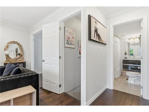 564 Walmer Road, Hamilton, ON - Indoor Photo Showing Other Room