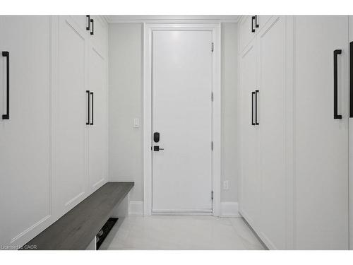 1225 Baldwin Drive, Oakville, ON - Indoor Photo Showing Other Room