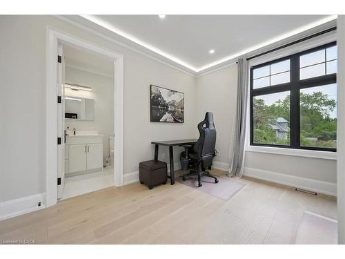 1225 Baldwin Drive, Oakville, ON - Indoor