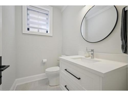 1225 Baldwin Drive, Oakville, ON - Indoor Photo Showing Bathroom