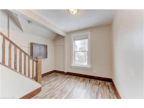 19 Fairview Avenue, Kitchener, ON - Indoor Photo Showing Other Room