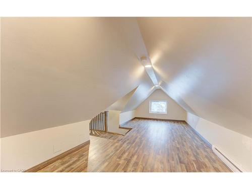 19 Fairview Avenue, Kitchener, ON - Indoor Photo Showing Other Room