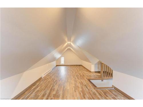 19 Fairview Avenue, Kitchener, ON - Indoor Photo Showing Other Room