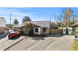 50 Gledhill Crescent  Hamilton, ON L9C 6H4