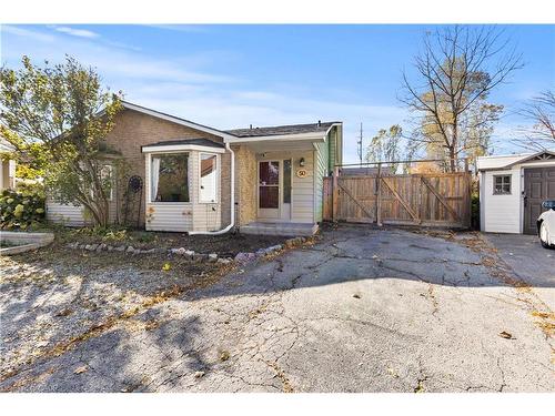 50 Gledhill Crescent, Hamilton, ON - Outdoor