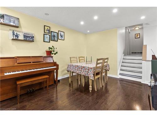 50 Gledhill Crescent, Hamilton, ON - Indoor