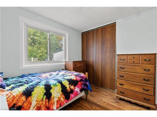 50 Gledhill Crescent, Hamilton, ON - Indoor Photo Showing Bedroom