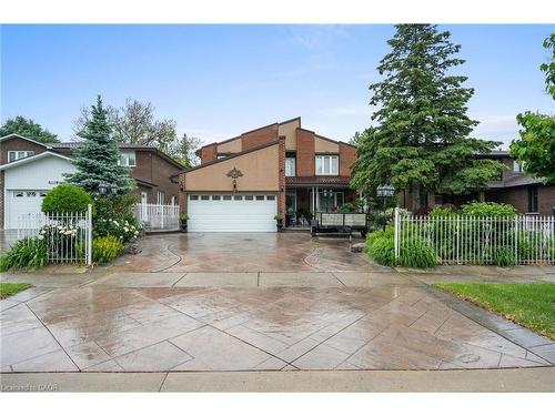 2545 Pollard Drive, Mississauga, ON - Outdoor