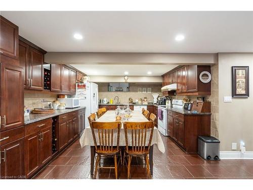 2545 Pollard Drive, Mississauga, ON - Indoor