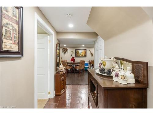 2545 Pollard Drive, Mississauga, ON - Indoor Photo Showing Other Room