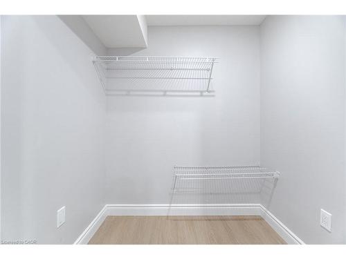 28 Pickett Place, Cambridge, ON - Indoor With Storage