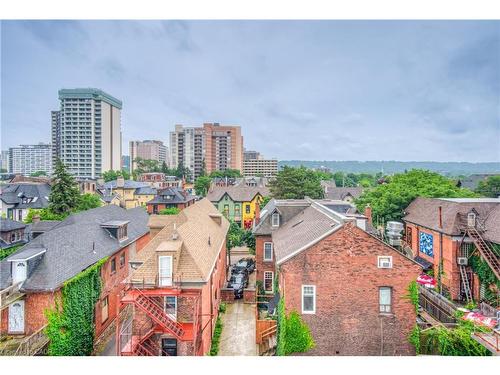 1015-15 Queen Street S, Hamilton, ON - Outdoor
