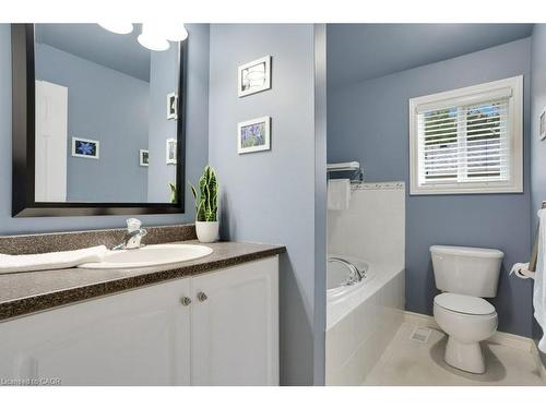 117 Bushmill Circle, Freelton, ON - Indoor Photo Showing Bathroom