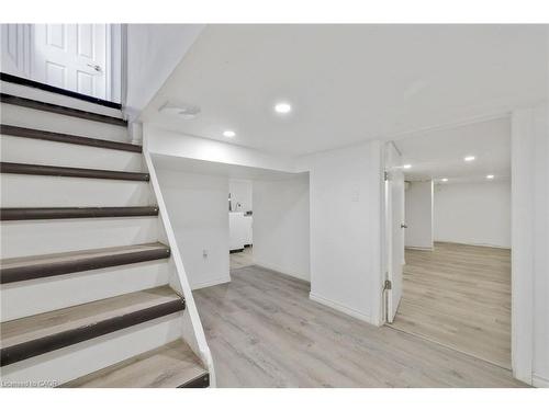 703 Lawrence Road, Hamilton, ON - Indoor Photo Showing Other Room