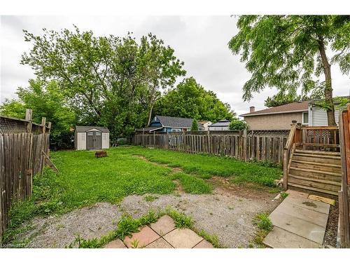 703 Lawrence Road, Hamilton, ON - Outdoor With Backyard