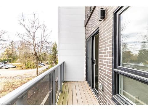 B4-1430 Highland Road W, Kitchener, ON - Outdoor