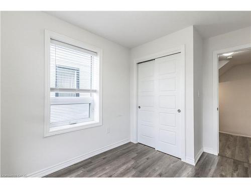 B4-1430 Highland Road W, Kitchener, ON - Indoor Photo Showing Other Room