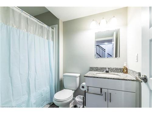 B4-1430 Highland Road W, Kitchener, ON - Indoor Photo Showing Bathroom