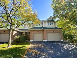 22-2215 Cleaver Avenue  Burlington, ON L7M 4C5