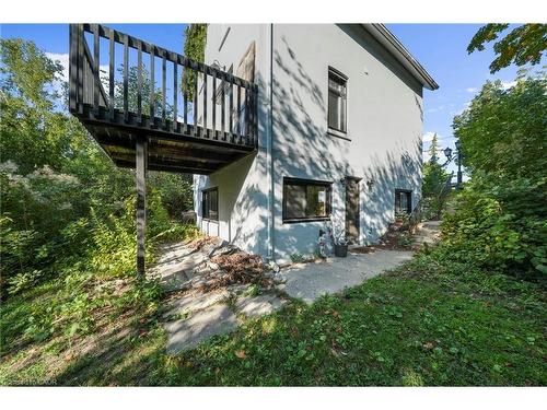 43 Perry Street, Barrie, ON - Outdoor