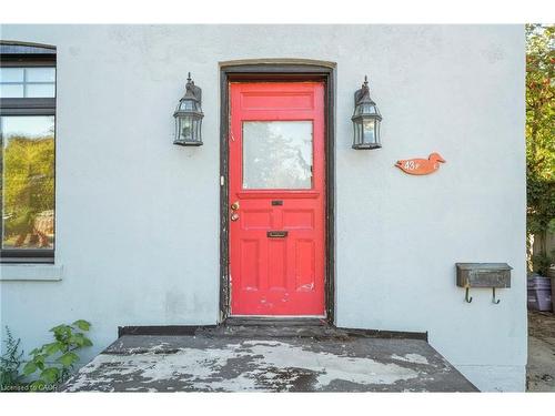 43 Perry Street, Barrie, ON - Outdoor