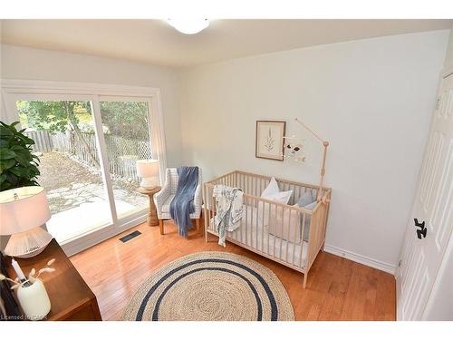 130 Delmar Drive, Hamilton, ON - Indoor Photo Showing Bedroom