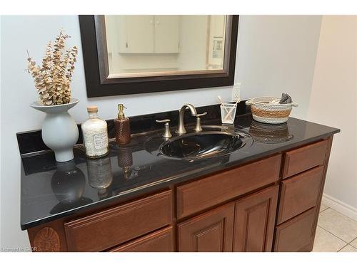 130 Delmar Drive, Hamilton, ON - Indoor Photo Showing Other Room