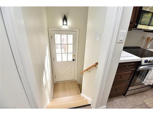 130 Delmar Drive, Hamilton, ON - Indoor