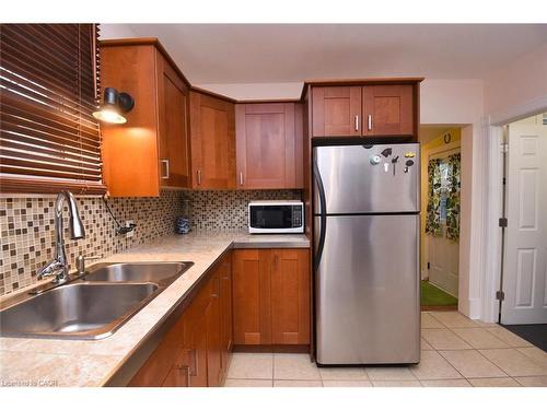 206 East 8Th Street, Hamilton, ON - Indoor Photo Showing Kitchen With Double Sink