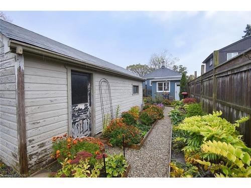 206 East 8Th Street, Hamilton, ON - Outdoor With Exterior