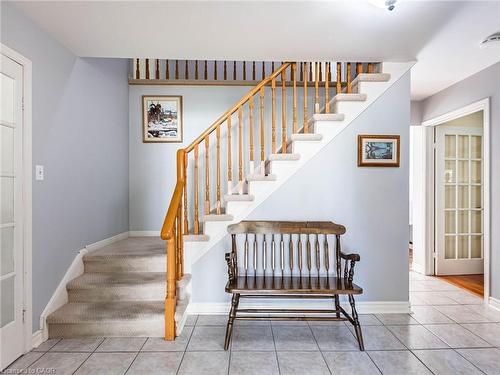 1404 Kimberley Drive, Oakville, ON - Indoor Photo Showing Other Room