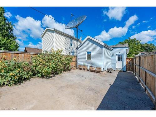 196 Picton Street E, Hamilton, ON - Outdoor