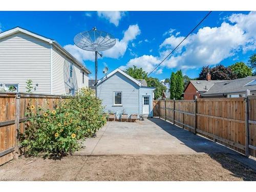 196 Picton Street E, Hamilton, ON - Outdoor