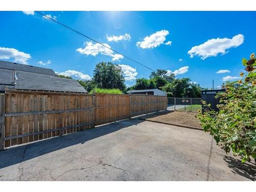 196 Picton Street E, Hamilton, ON - Outdoor