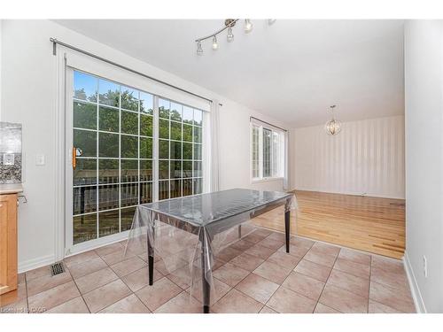 2499 Scotch Pine Drive, Oakville, ON - Indoor Photo Showing Other Room