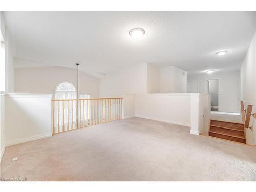 2499 Scotch Pine Drive, Oakville, ON - Indoor Photo Showing Other Room