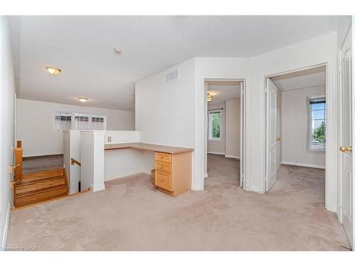 2499 Scotch Pine Drive, Oakville, ON - Indoor