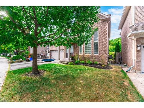 2499 Scotch Pine Drive, Oakville, ON - Outdoor