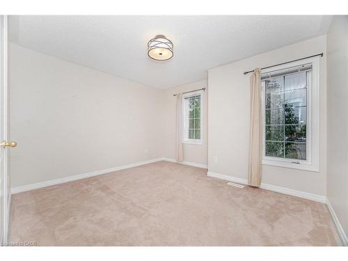 2499 Scotch Pine Drive, Oakville, ON - Indoor Photo Showing Other Room