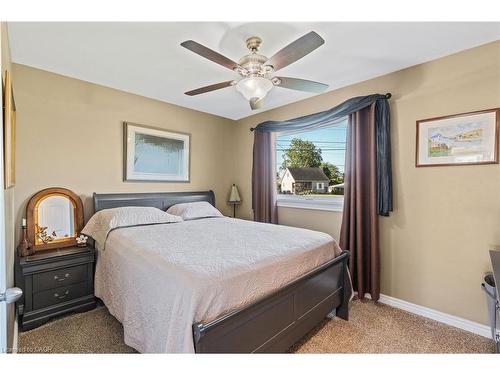 18 Laidlaw Street, Hagersville, ON - Indoor Photo Showing Bedroom