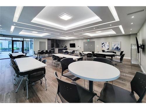 217-1 Redfern Avenue, Hamilton, ON - Indoor