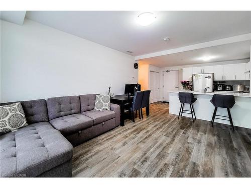 217-1 Redfern Avenue, Hamilton, ON - Indoor