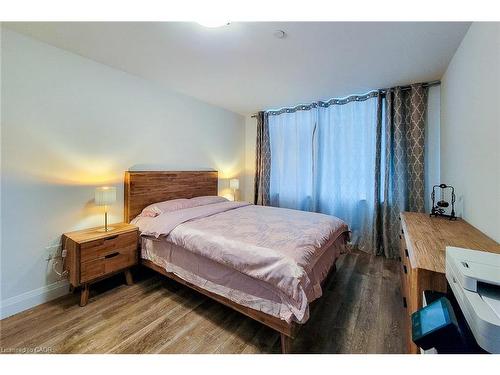 217-1 Redfern Avenue, Hamilton, ON - Indoor Photo Showing Bedroom